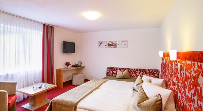 Hotel Garni Chasa Sulai Ішгль Номер фото